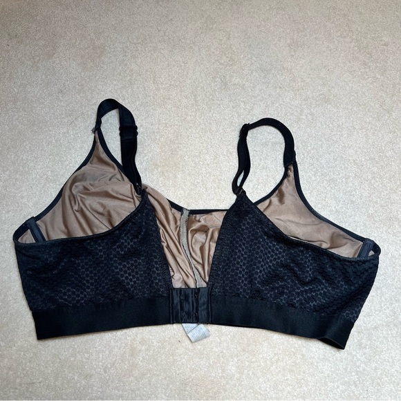 Chantelle C Magnifique Nouveau Wireless 2 Bra Bundle Black Size 38DDD / 38F - Picture 8 of 10